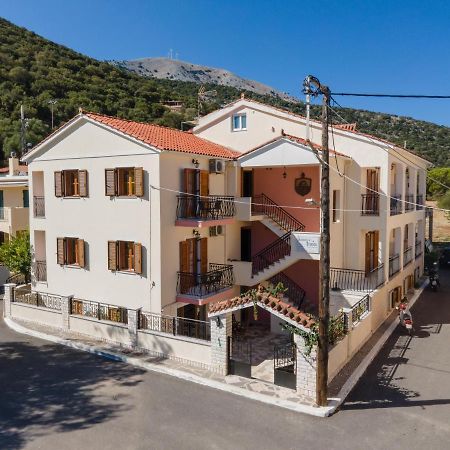 Alexatos Studios & Apartments Agia Efimia ภายนอก รูปภาพ