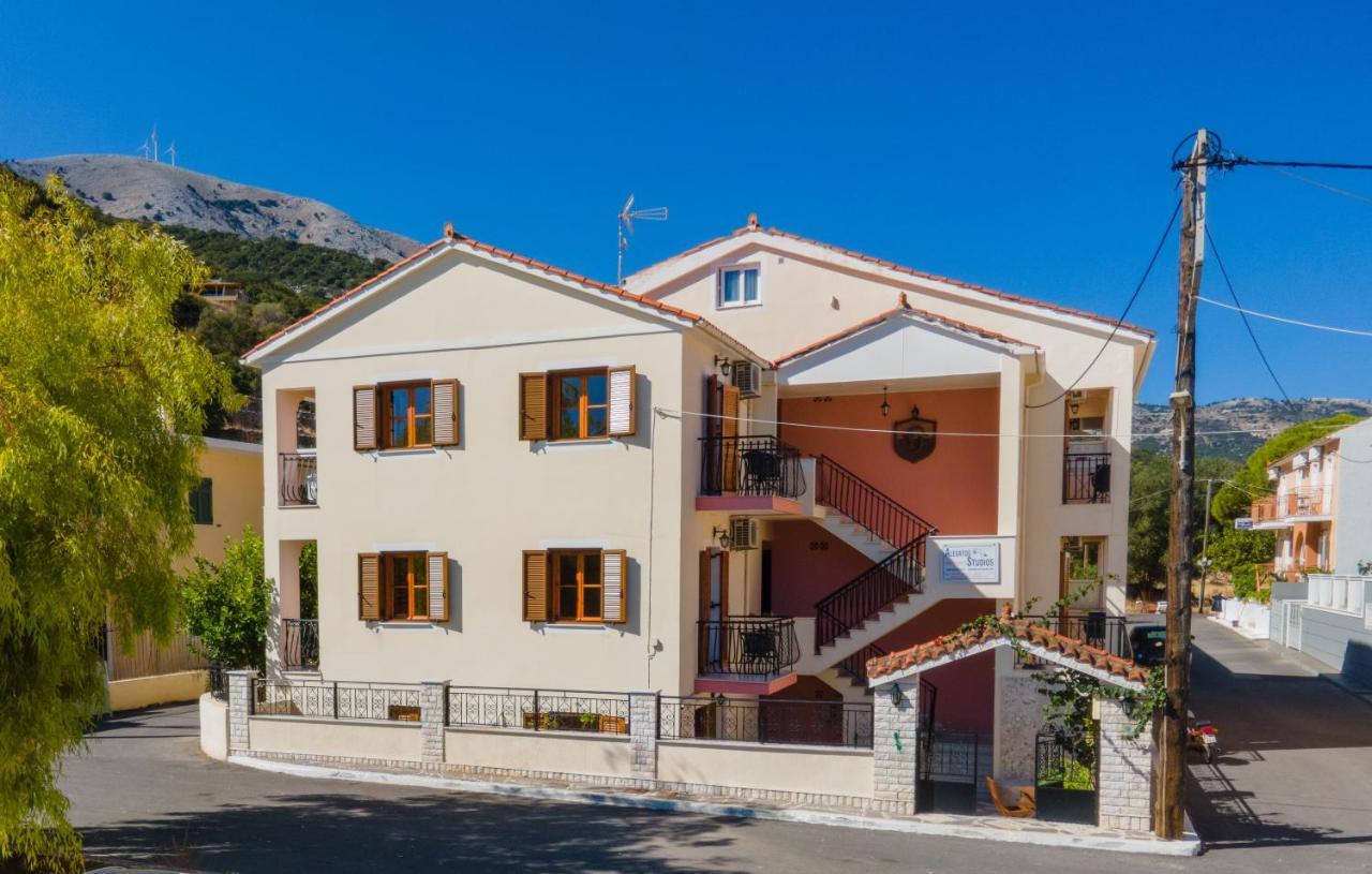 Alexatos Studios & Apartments Agia Efimia ภายนอก รูปภาพ